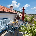 Fiorideligi * 마카르스카