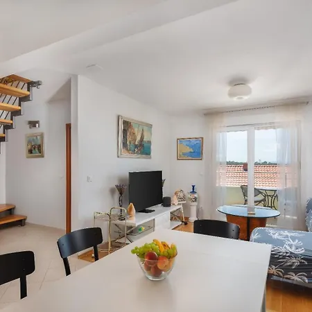 Apartment Fiorideligi Makarska