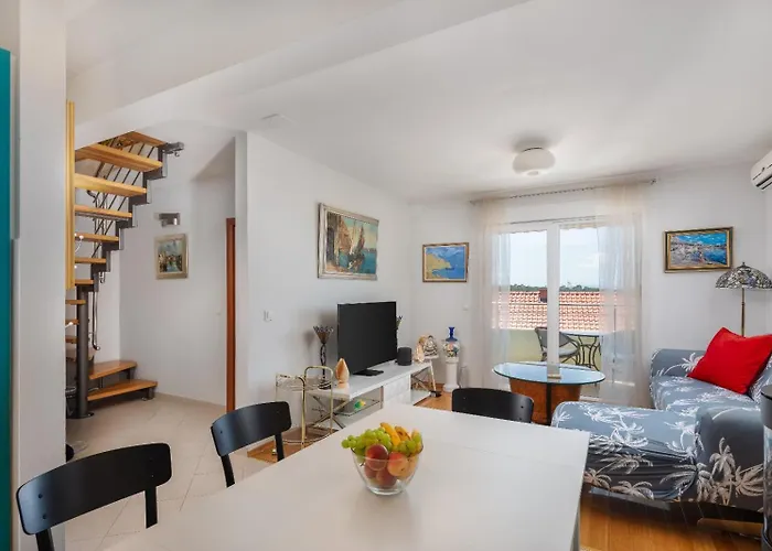 Apartment Fiorideligi Makarska